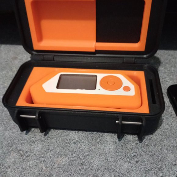 Flipper Zero bundle - Picture 3 of 5